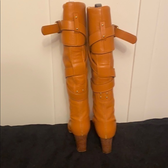 Chloe tall boot with wrap around straps with buckles - Picture 4 of 7